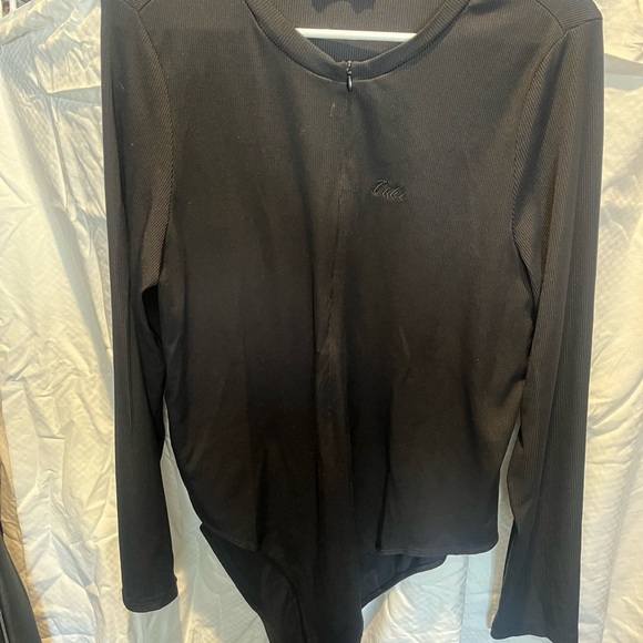 Cider Black Long-Sleeve V-Neck Ribbed Bodysuit - Picture 2 of 6